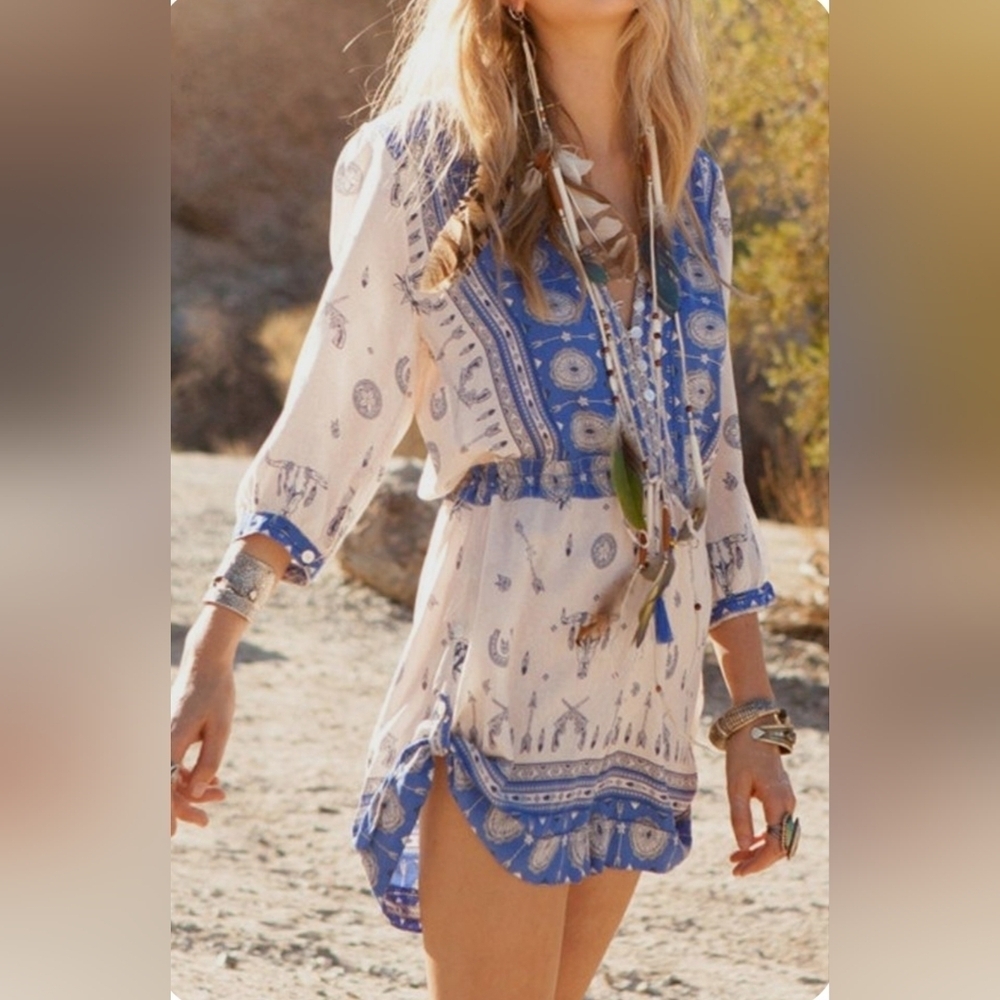 NWT Stradivarius Boho Blue/Cream Romper Size XL